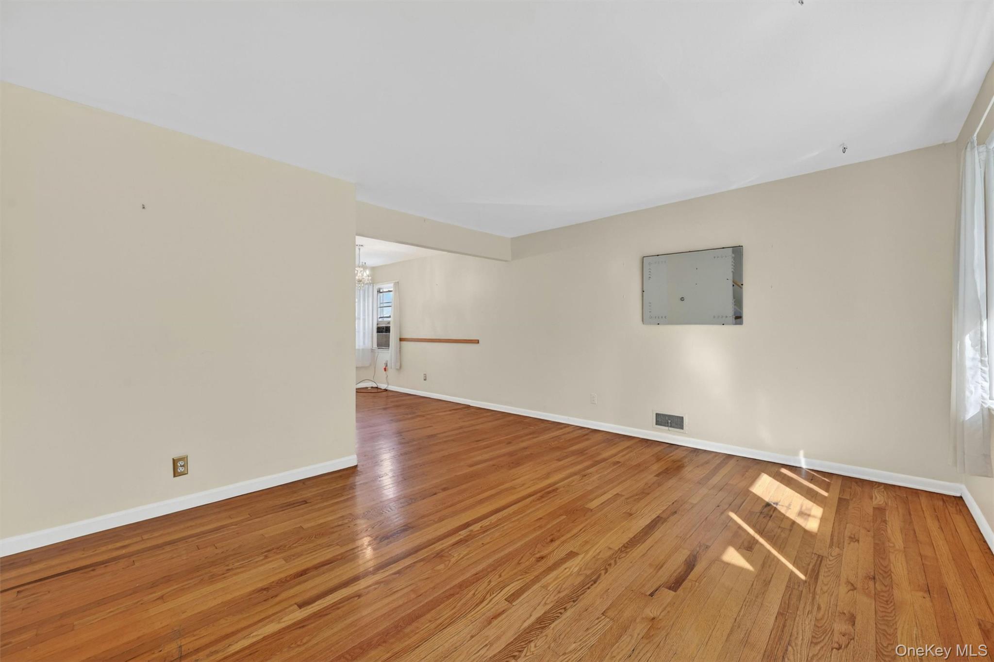 2 Curie Road Property Photo 4