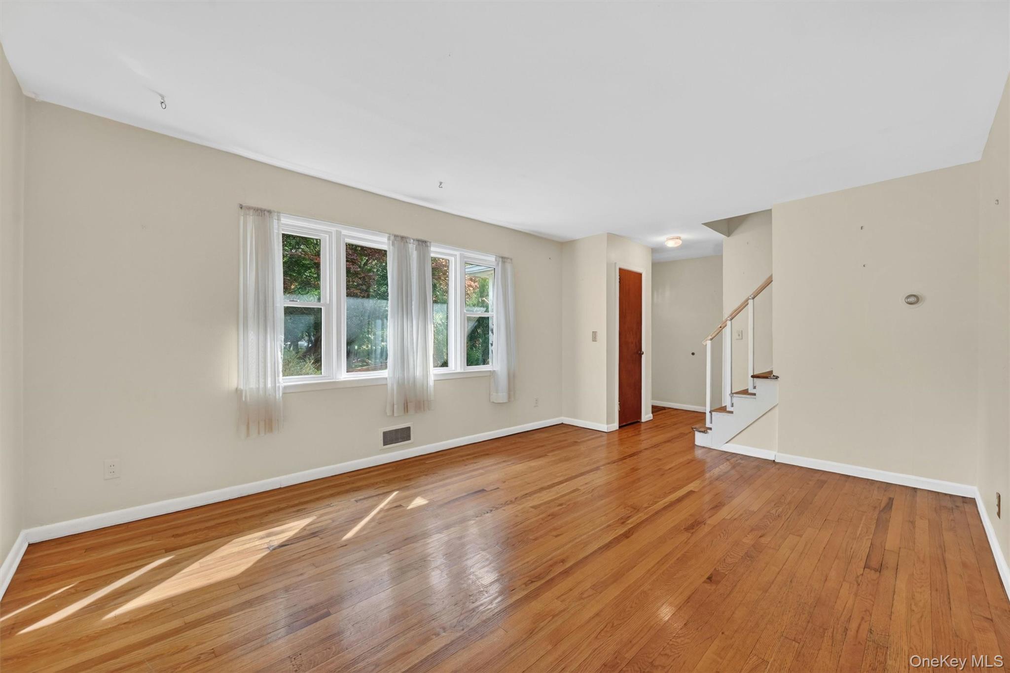 2 Curie Road Property Photo 7
