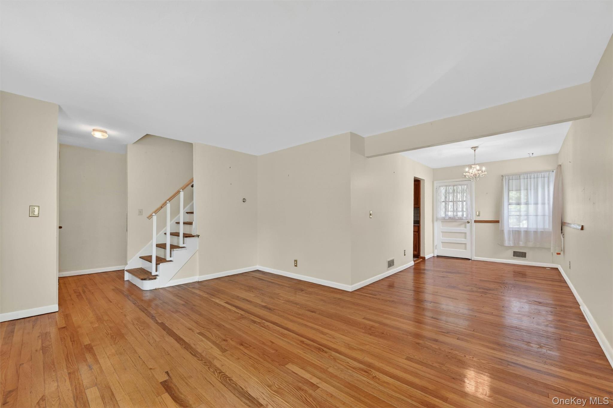 2 Curie Road Property Photo 8
