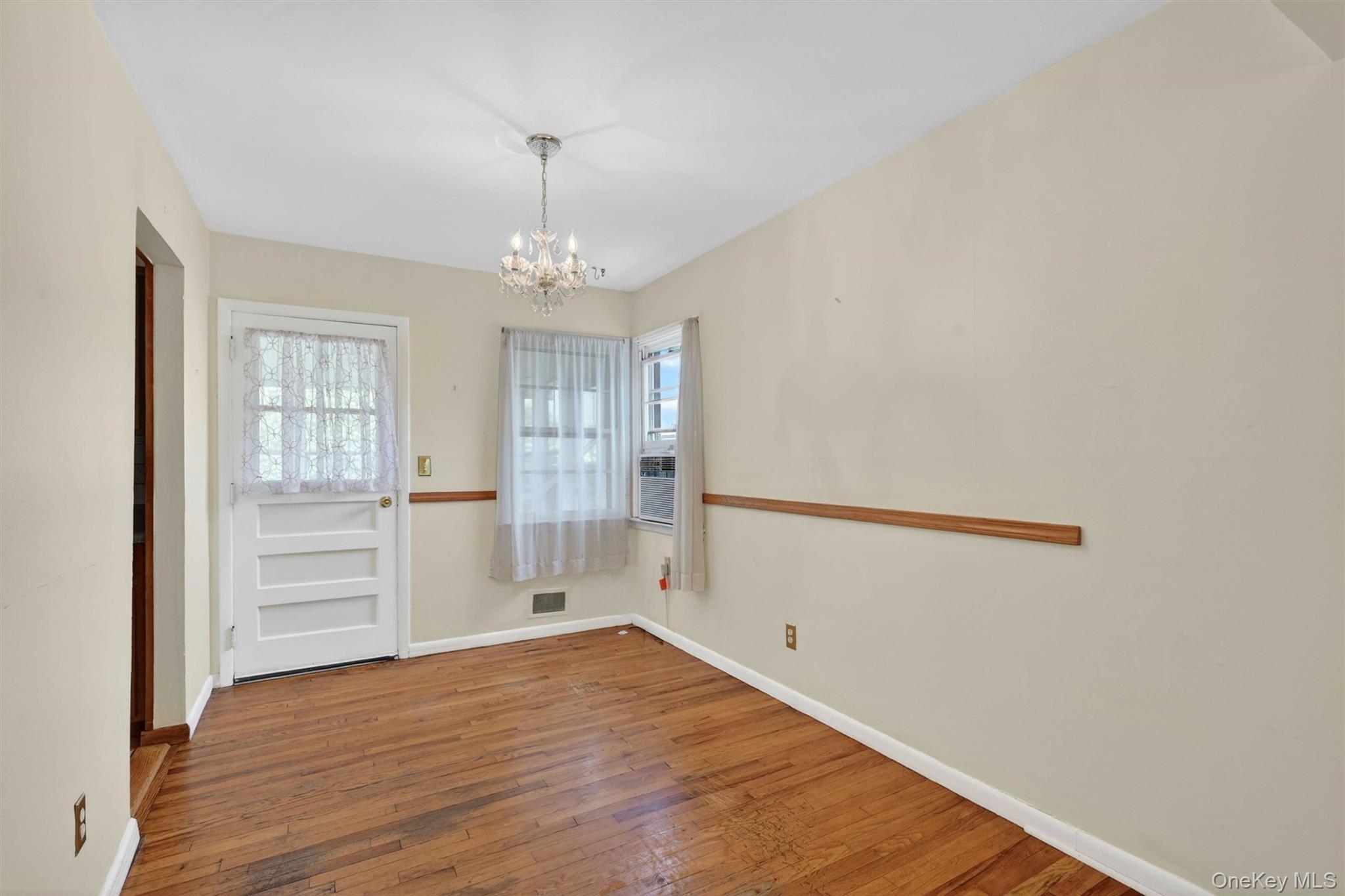 2 Curie Road Property Photo 9