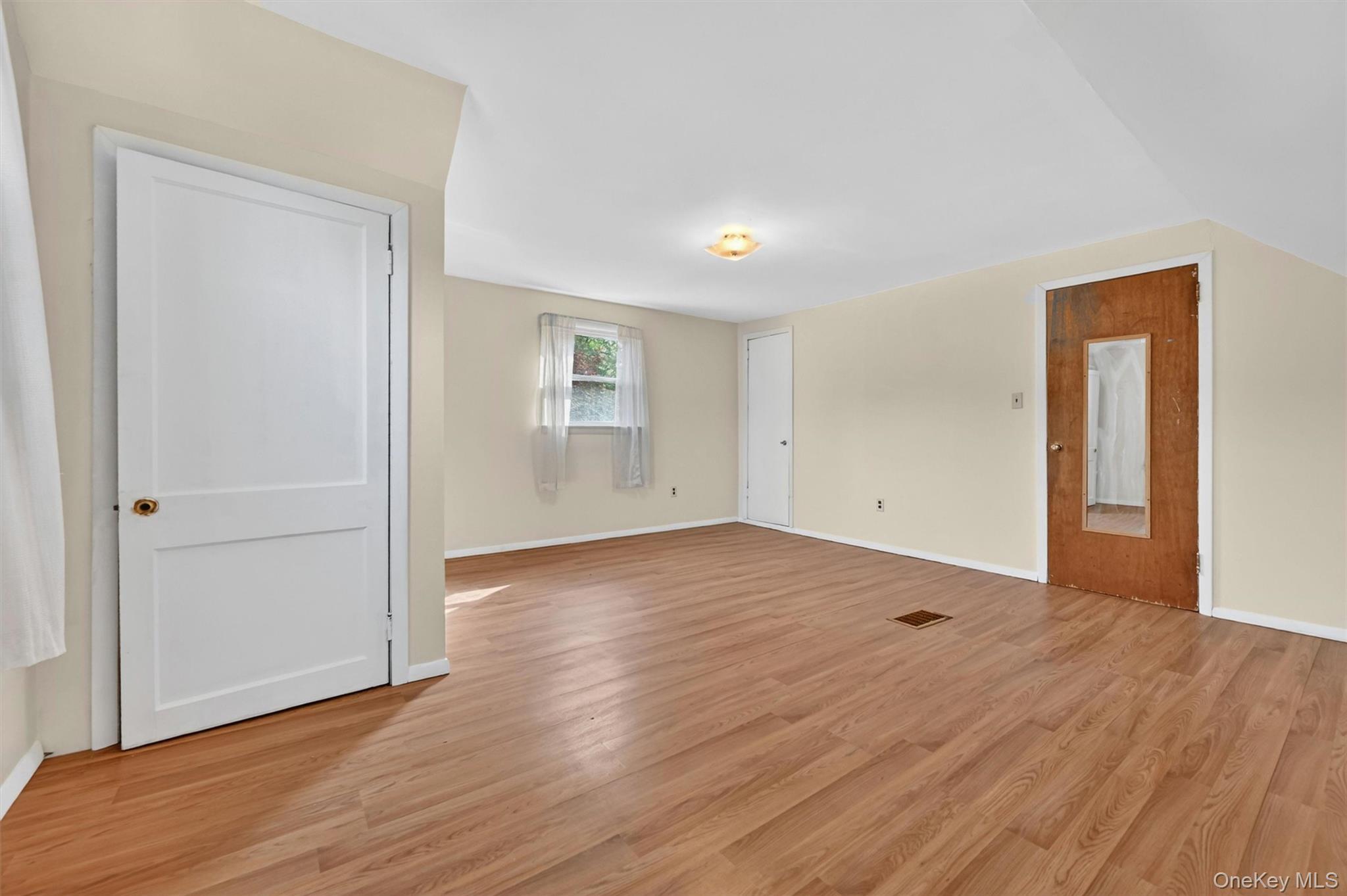 2 Curie Road Property Photo 29
