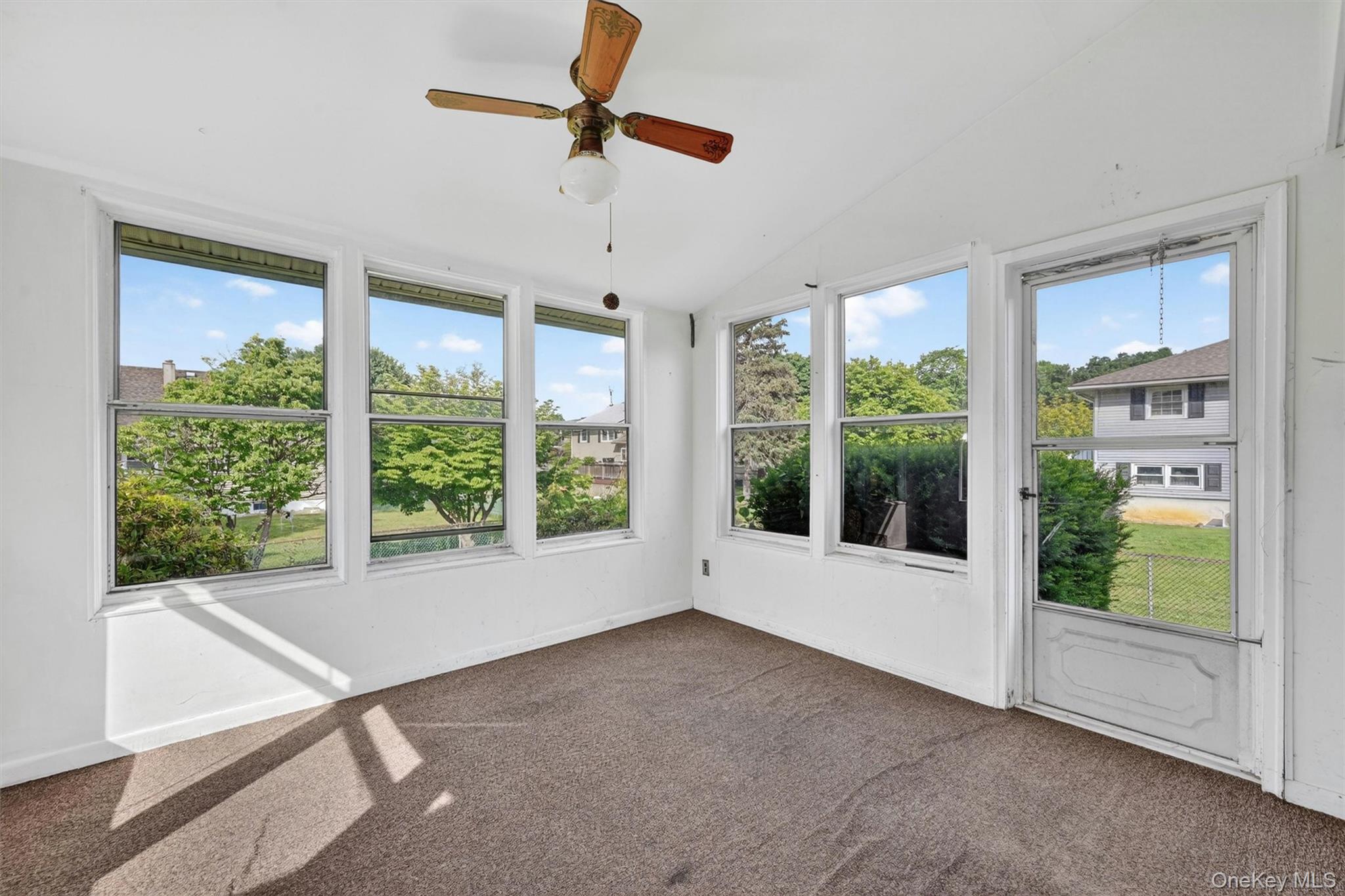 2 Curie Road Property Photo 31