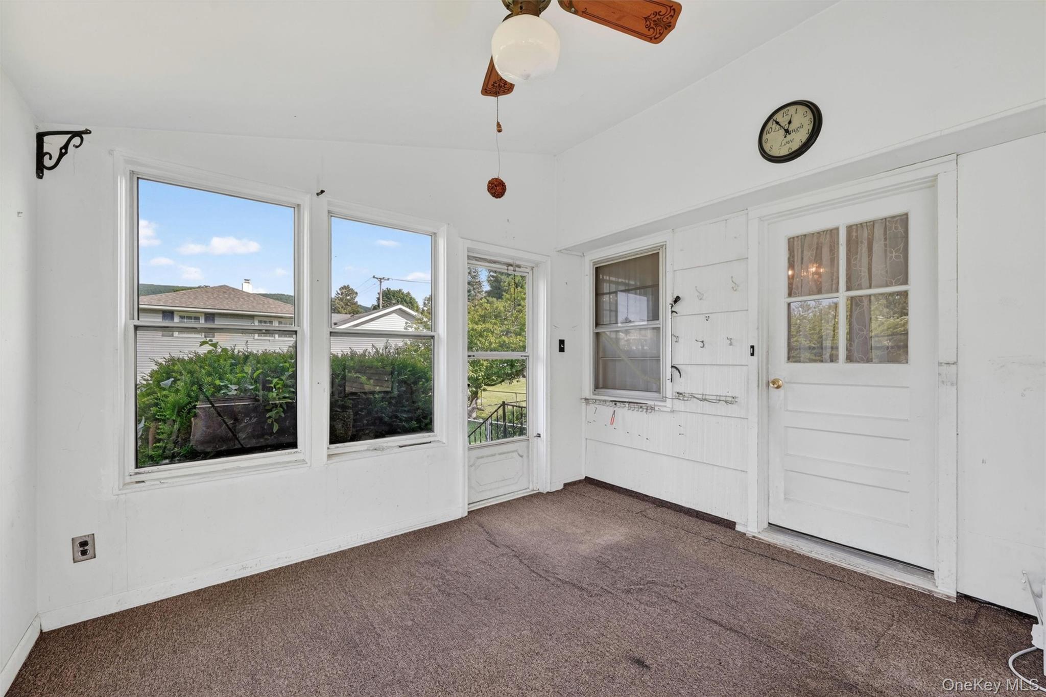 2 Curie Road Property Photo 32