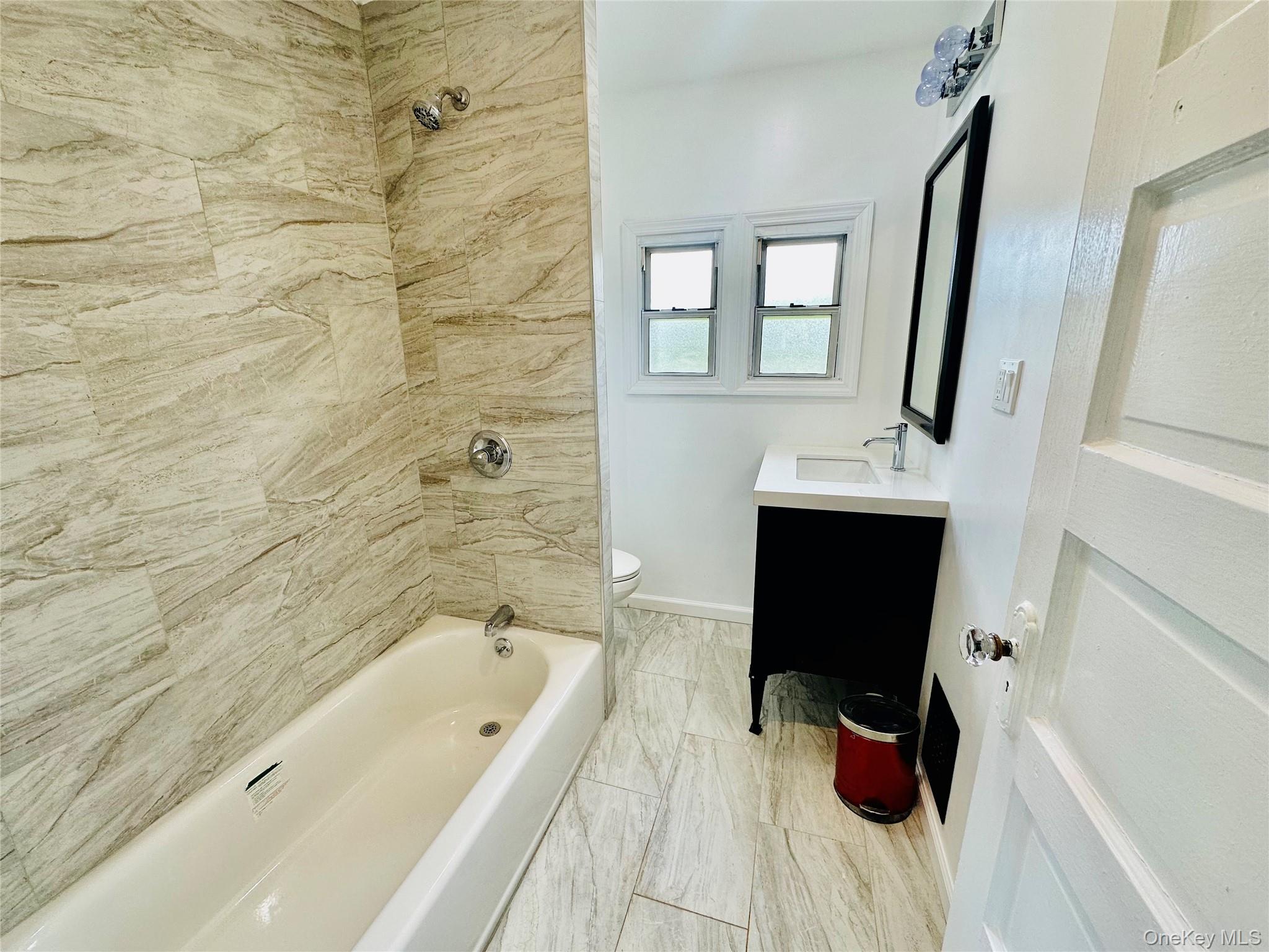 11124 170th Street Property Photo 10