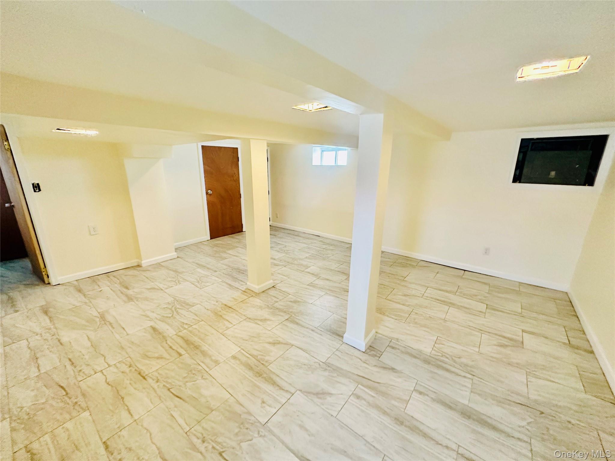 11124 170th Street Property Photo 14
