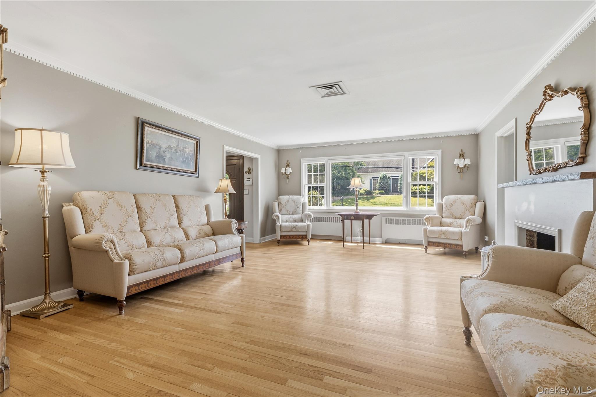 1 Hunting Ridge Road Property Photo 8