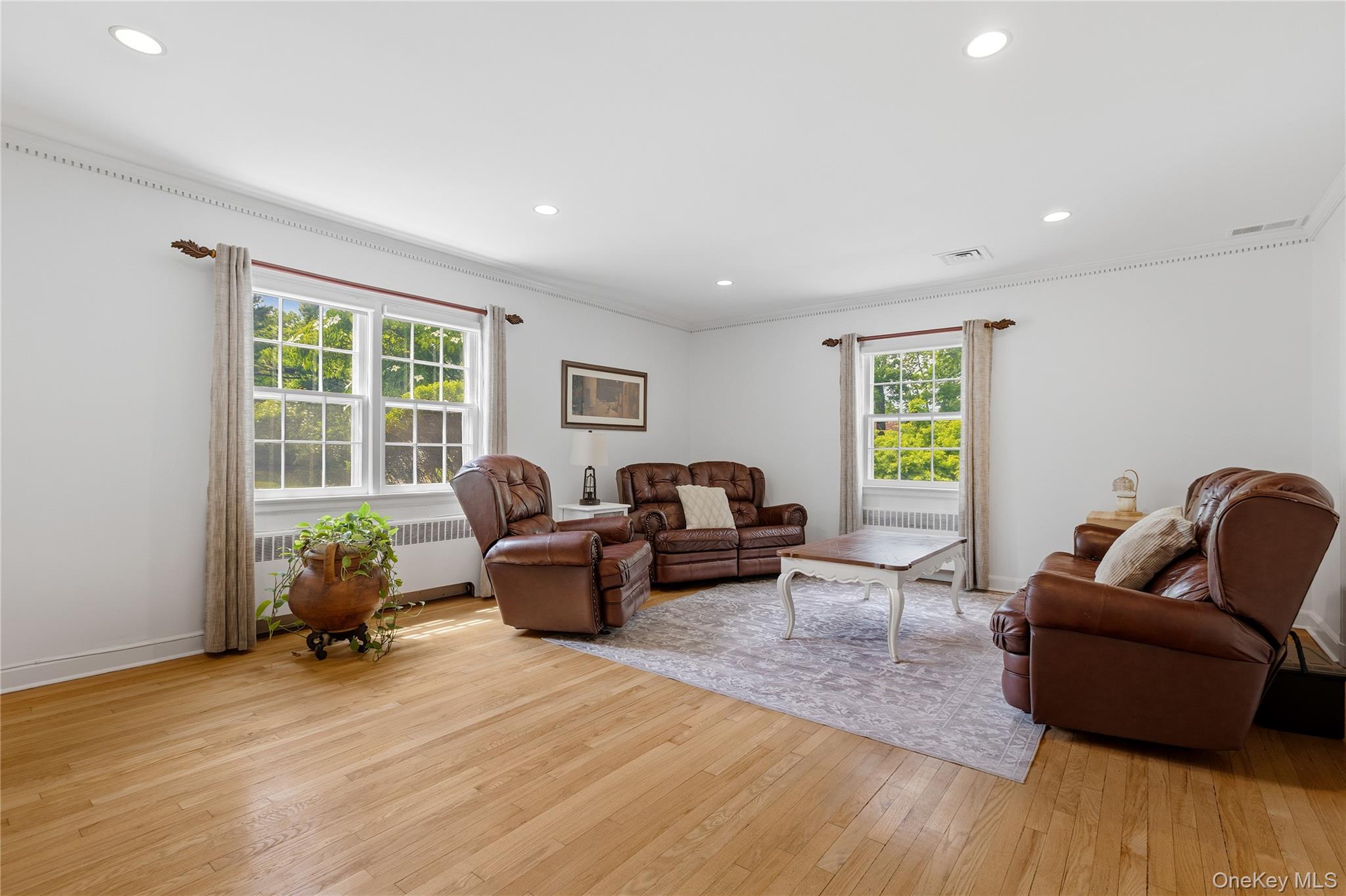 1 Hunting Ridge Road Property Photo 13