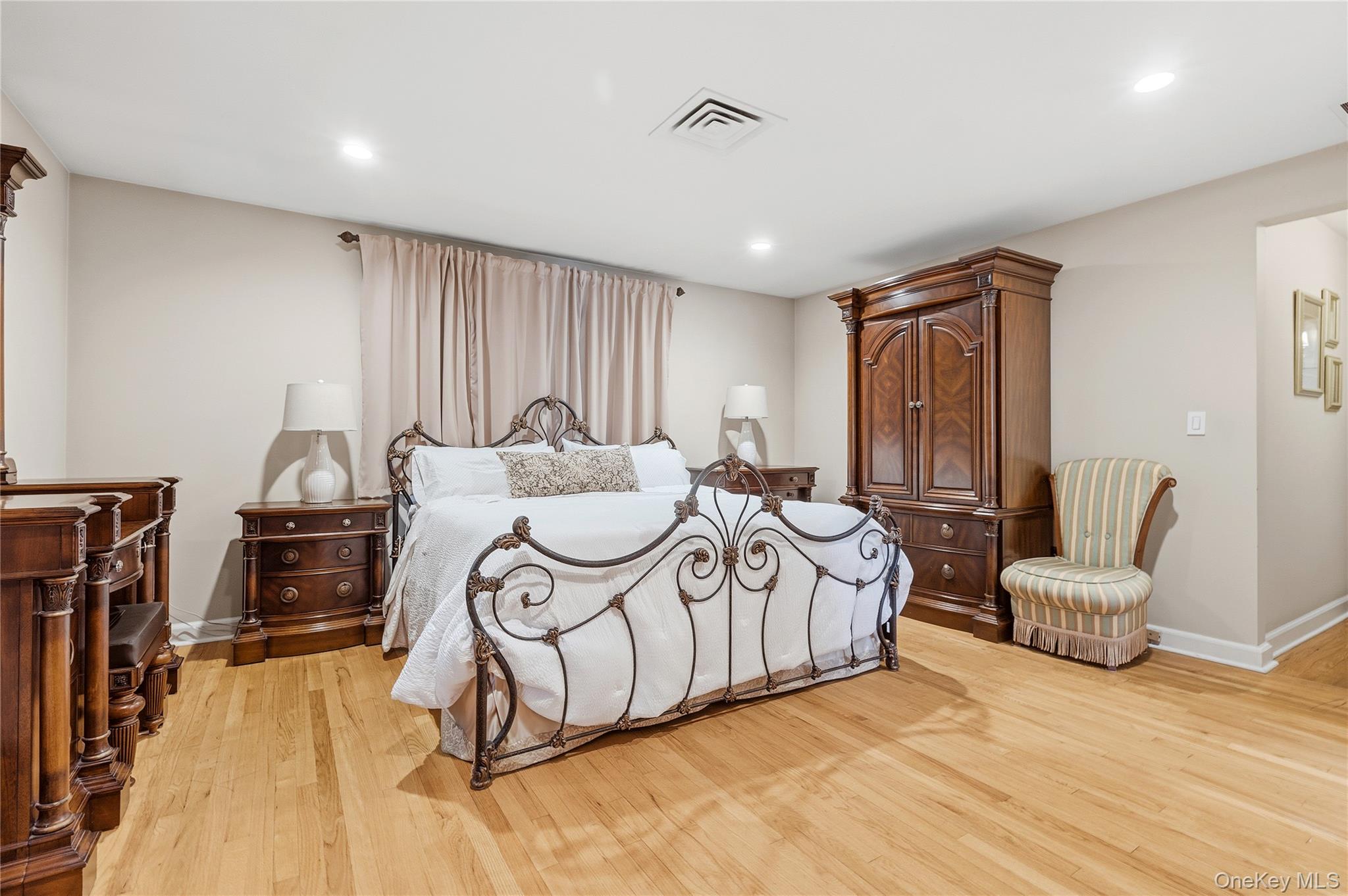 1 Hunting Ridge Road Property Photo 15