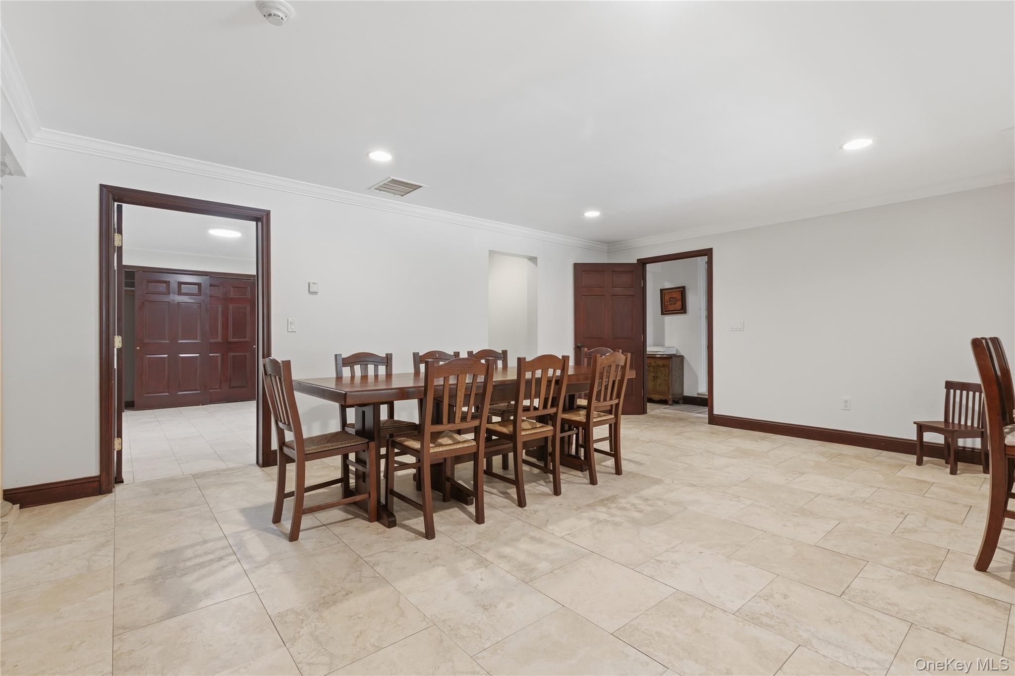1 Hunting Ridge Road Property Photo 28