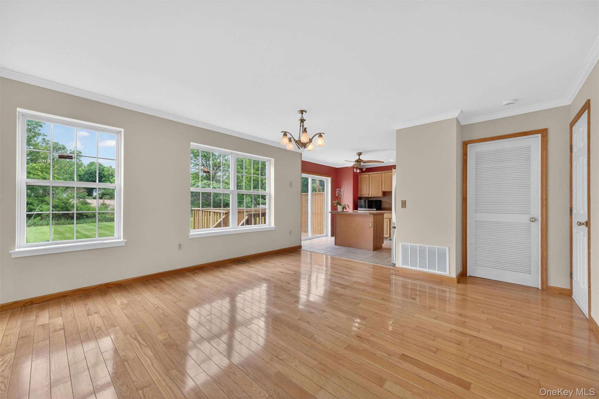 16 Woodfield Drive Property Photo 13