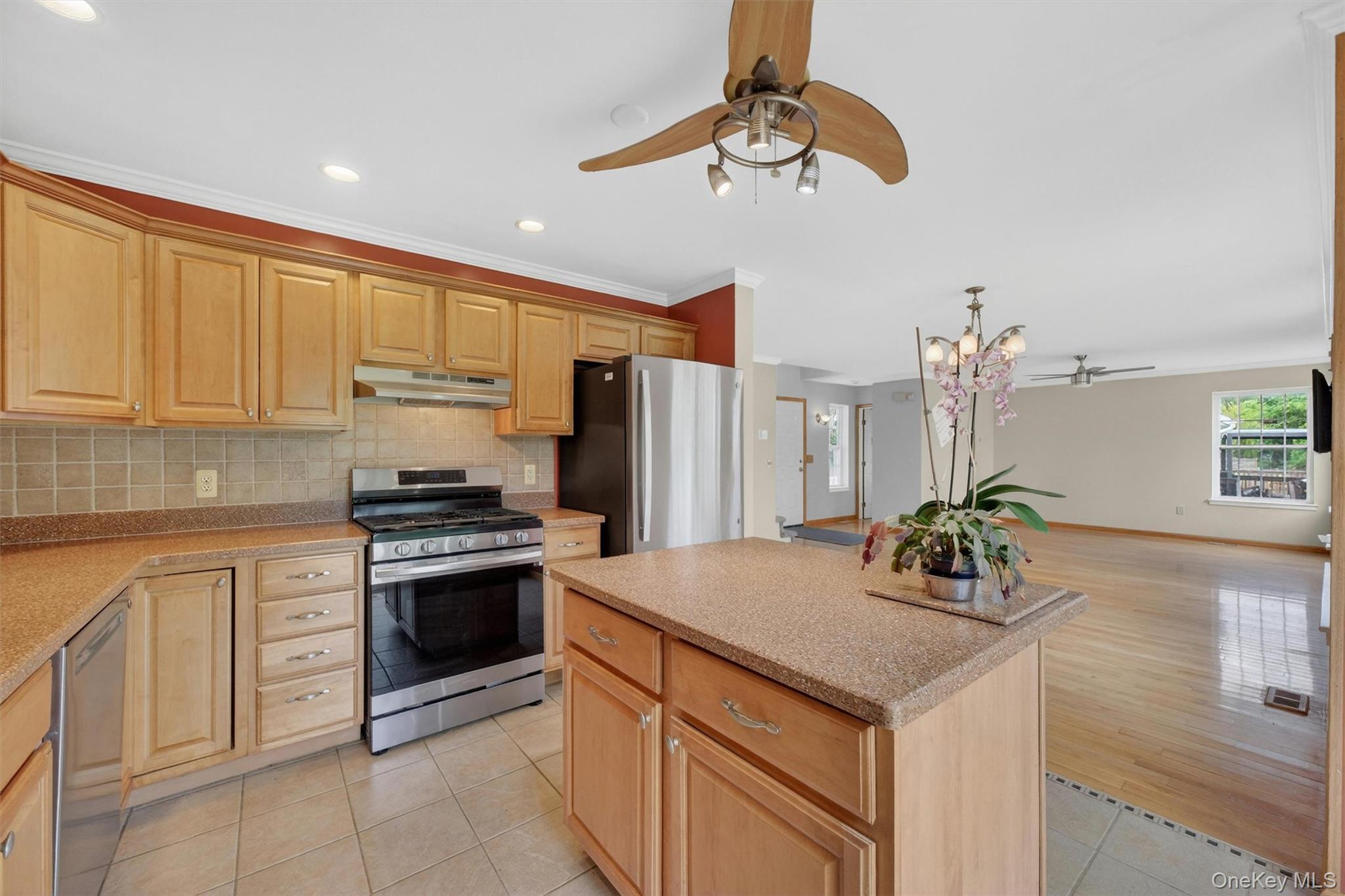 16 Woodfield Drive Property Photo 18