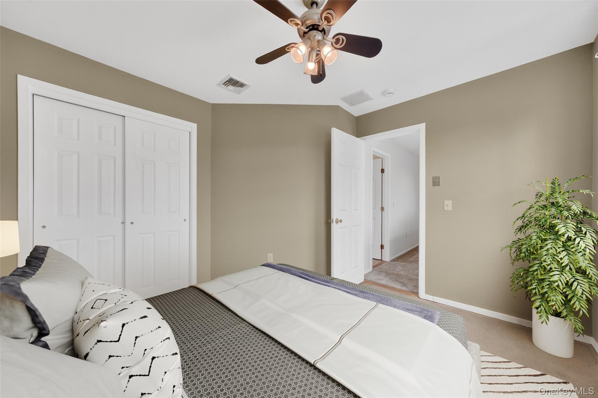 16 Woodfield Drive Property Photo 35