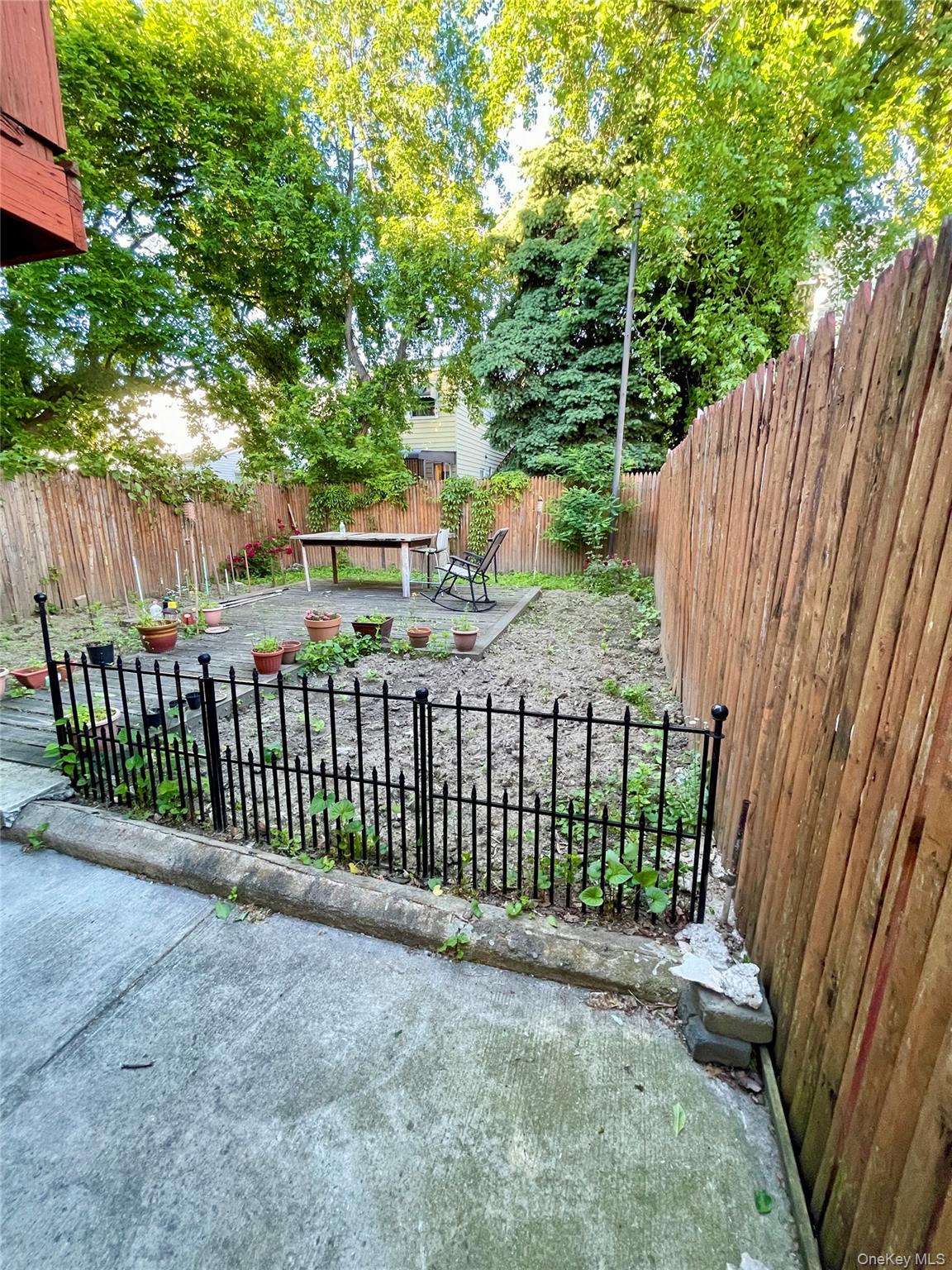 1822 Hunt Avenue Property Photo 9