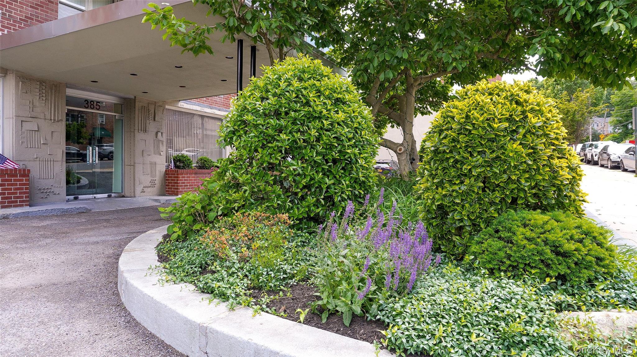 385 Mclean Avenue 3b Property Photo 21