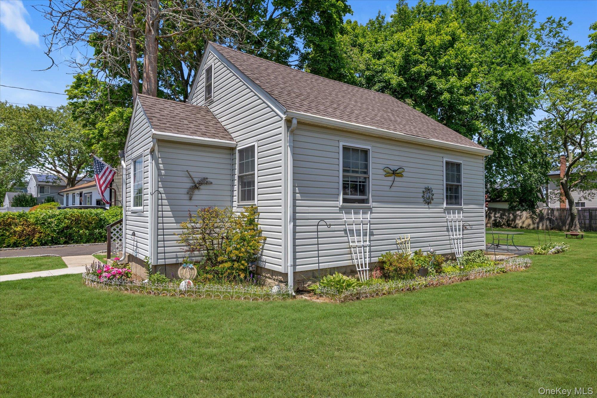 193 Manhattan Avenue Property Photo 17