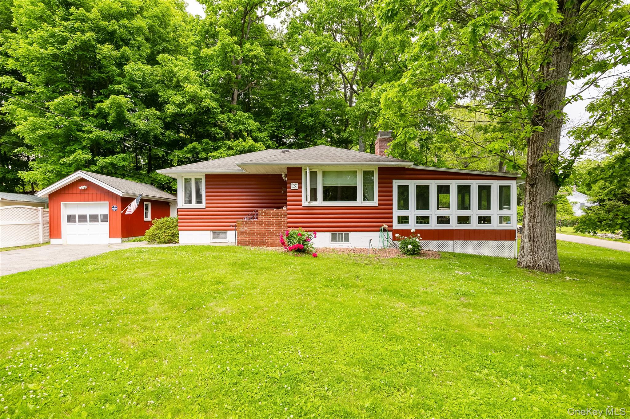 3 Mountain Road Property Photo 1