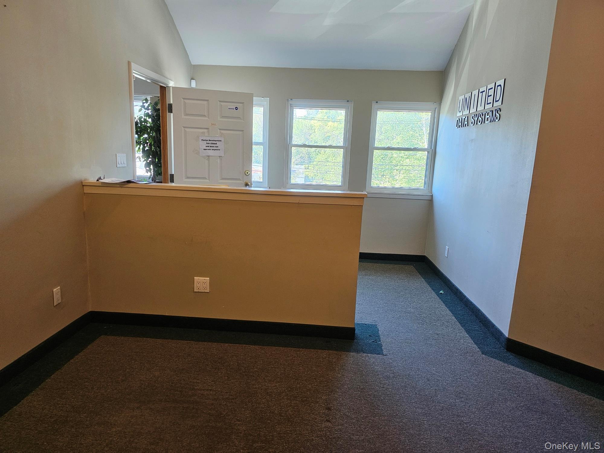 202 E Main Street 302 2nd Floor Property Photo 9