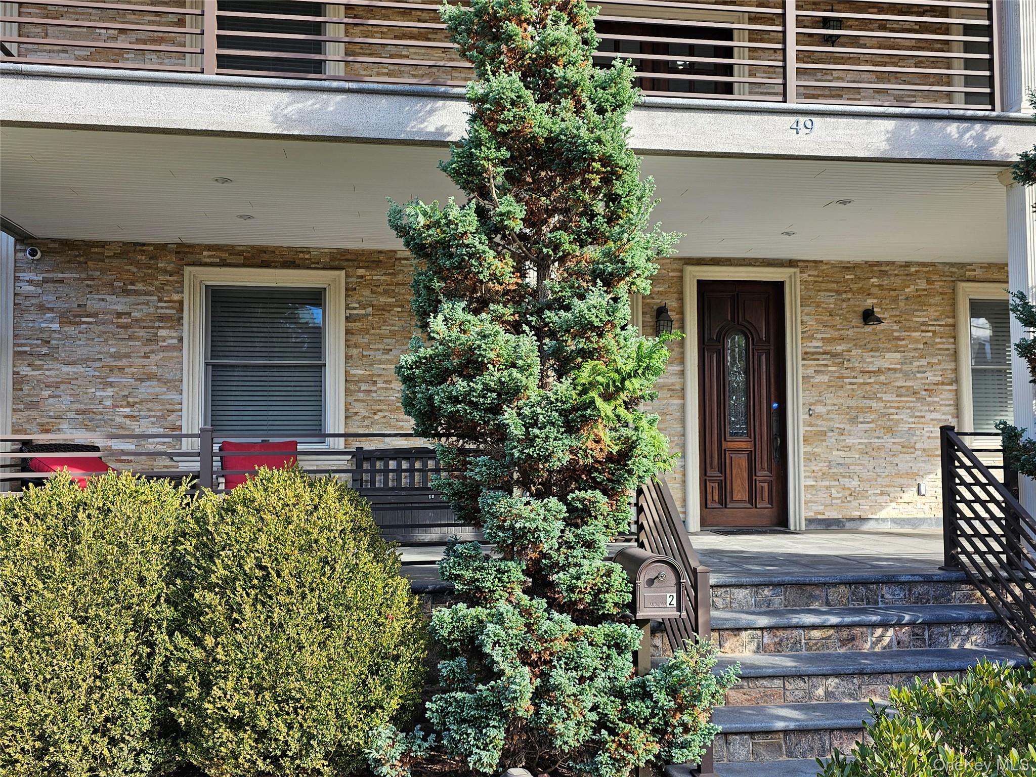 49 Greenridge Avenue Property Photo 3
