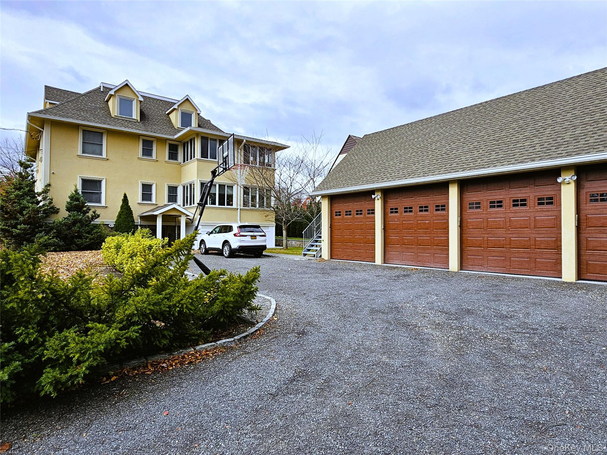 49 Greenridge Avenue Property Photo 44
