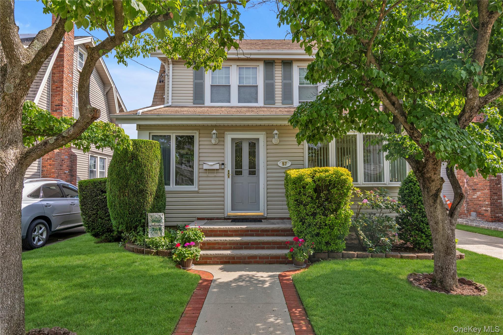 57 Malden Avenue Property Photo 1