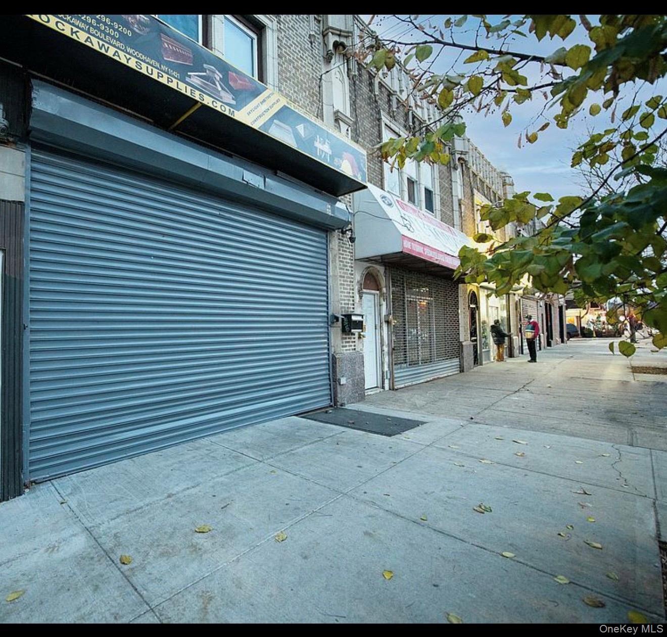 76-12 Rockaway Boulevard Property Photo 1