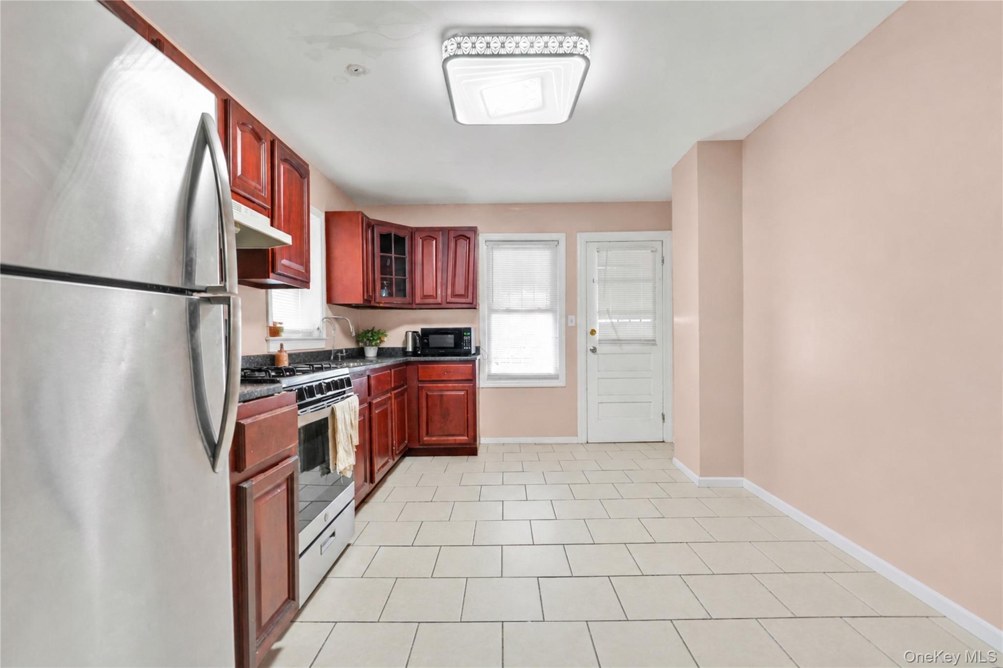 11533 146th Street Property Photo 4