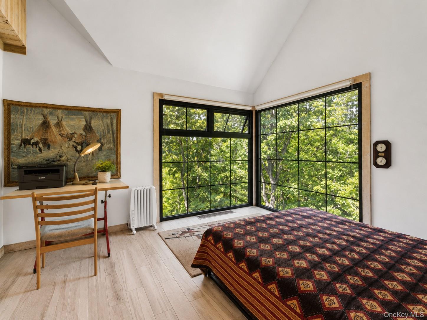 8 Cliff Court Property Photo 26