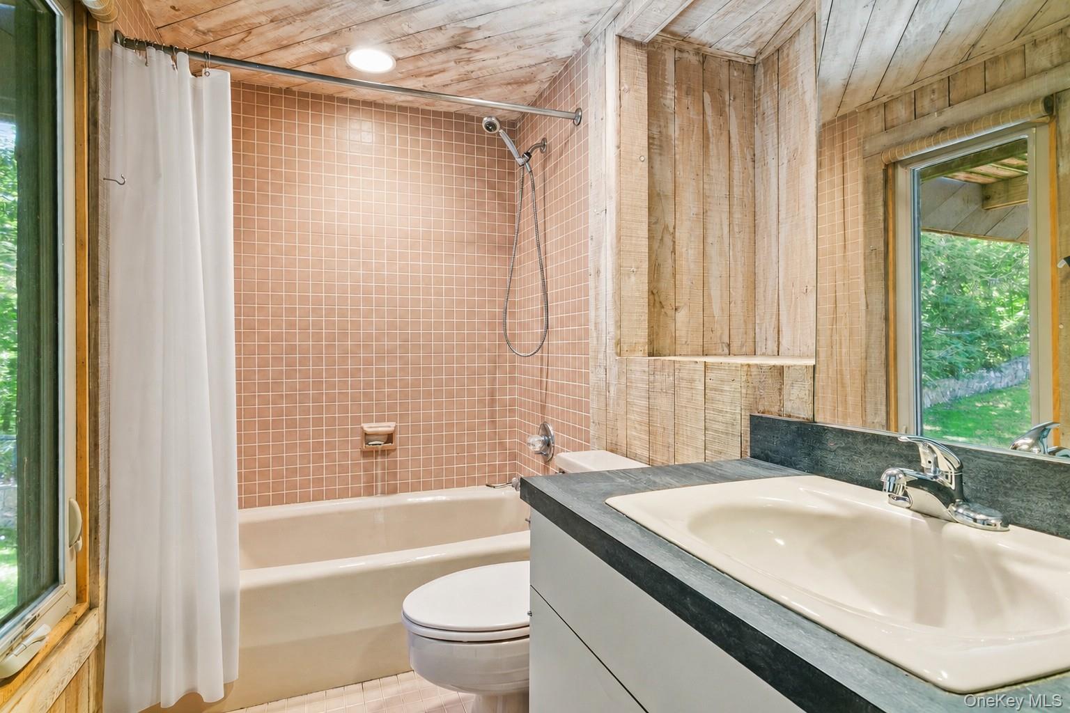 8 Cliff Court Property Photo 30