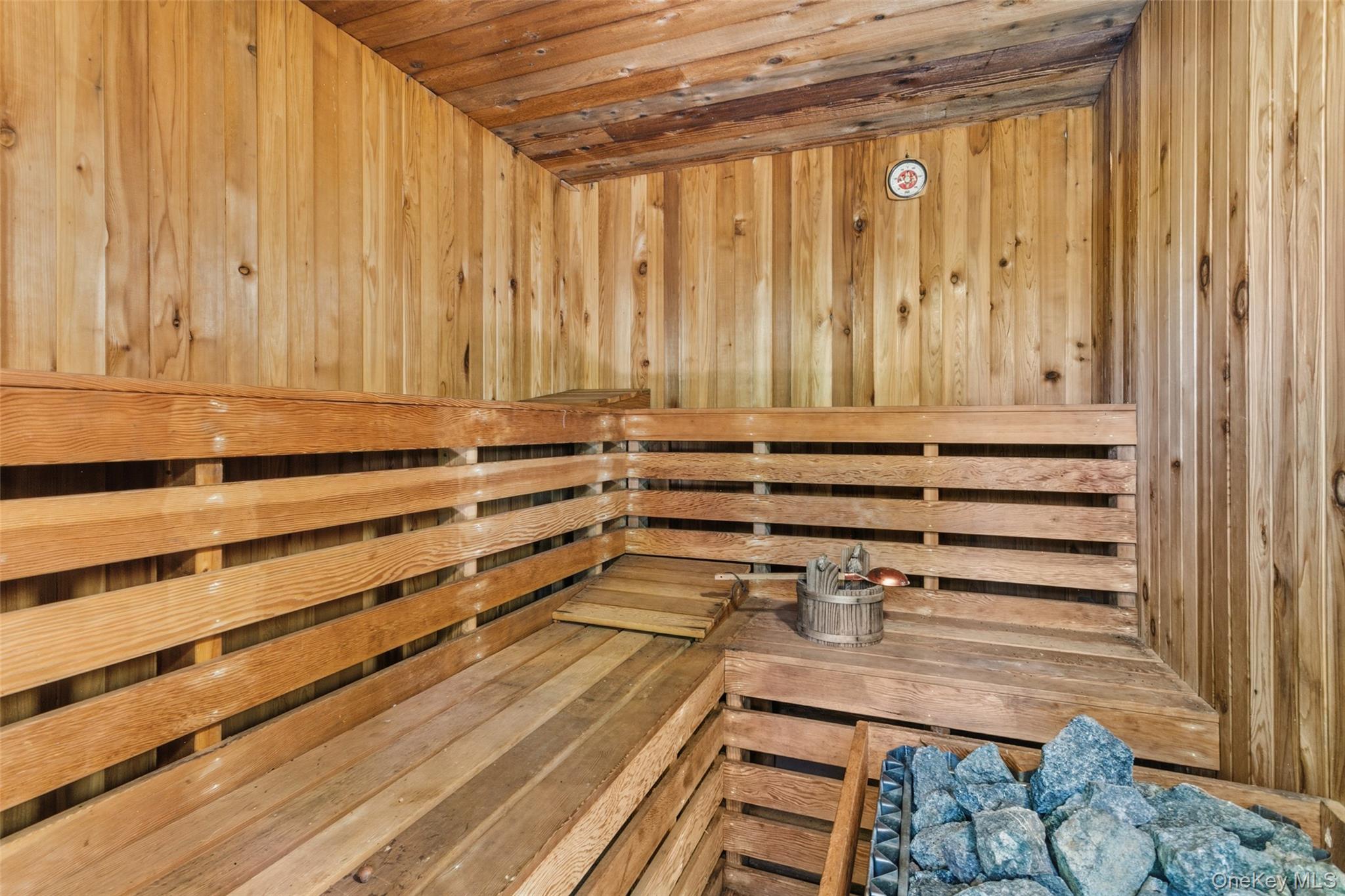 8 Cliff Court Property Photo 42