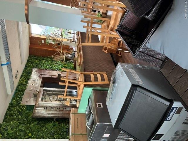 13 Broadway Property Photo 6