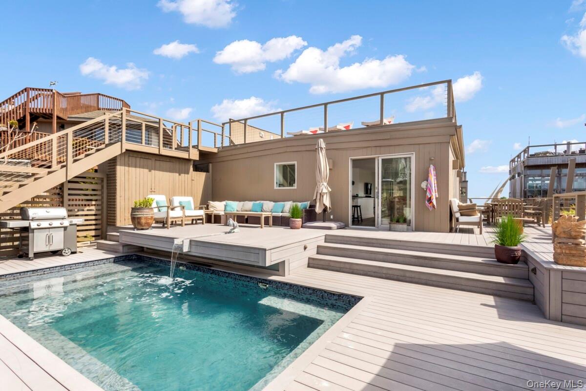 362 Ocean Walk Property Photo 2