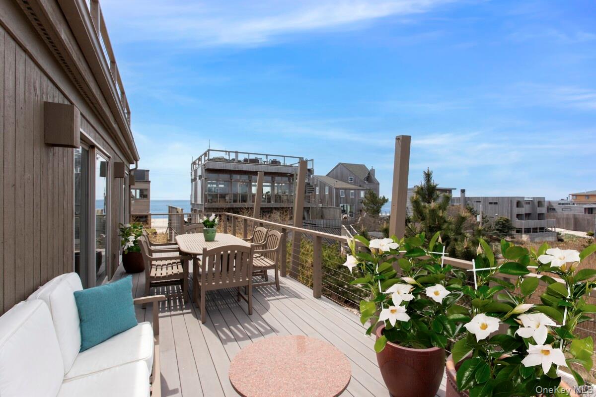 362 Ocean Walk Property Photo 5