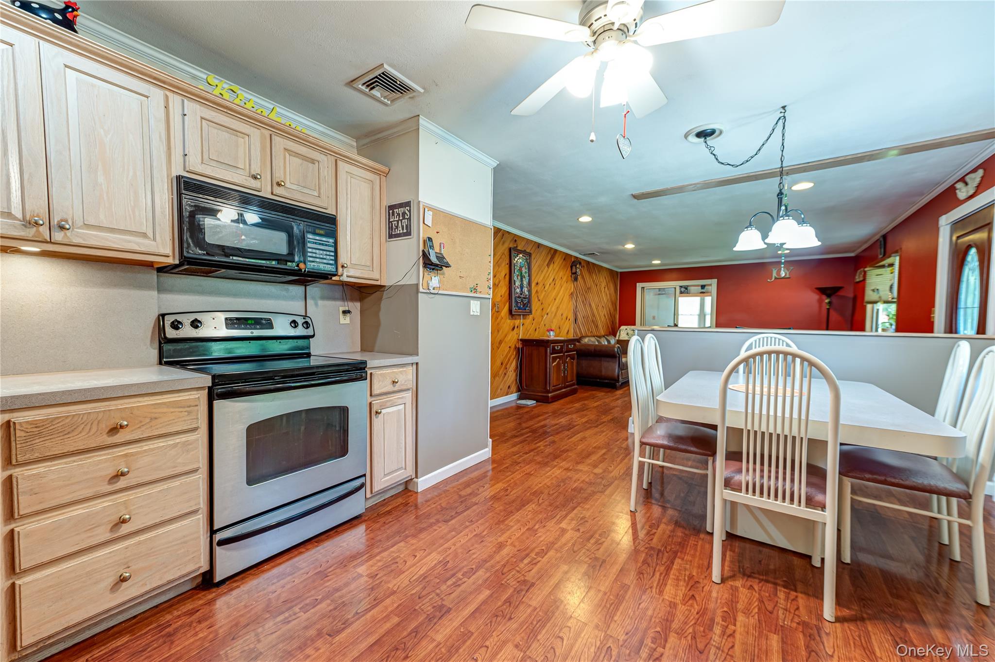 22 Vine Street Property Photo 3
