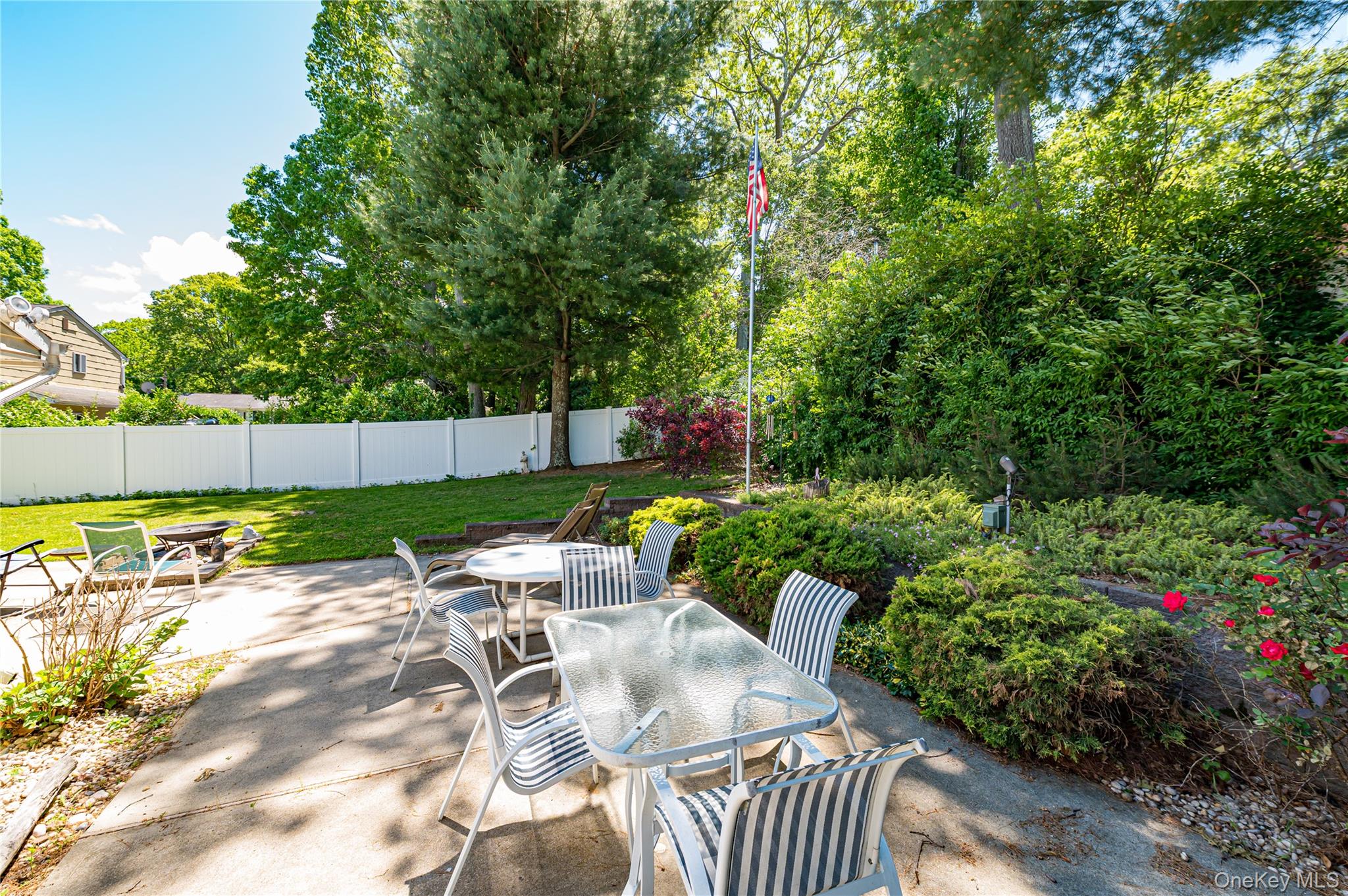 22 Vine Street Property Photo 23
