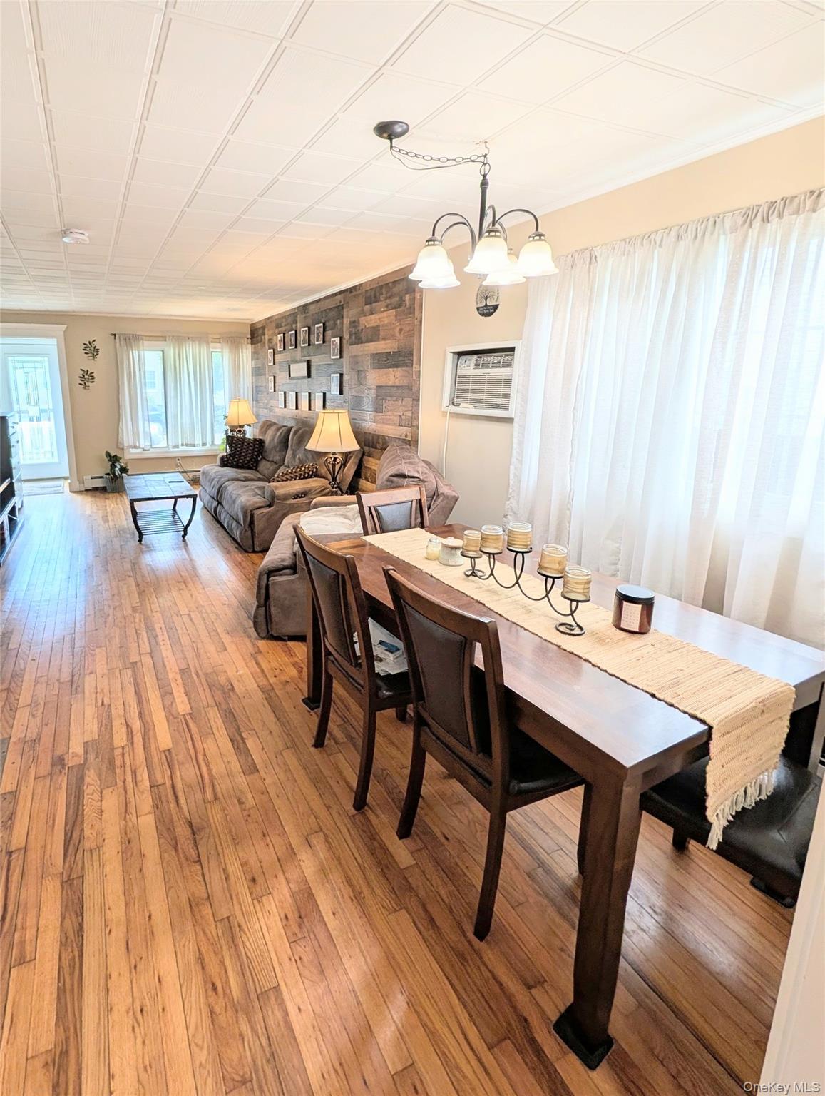 35 E Jackson Avenue Property Photo 6