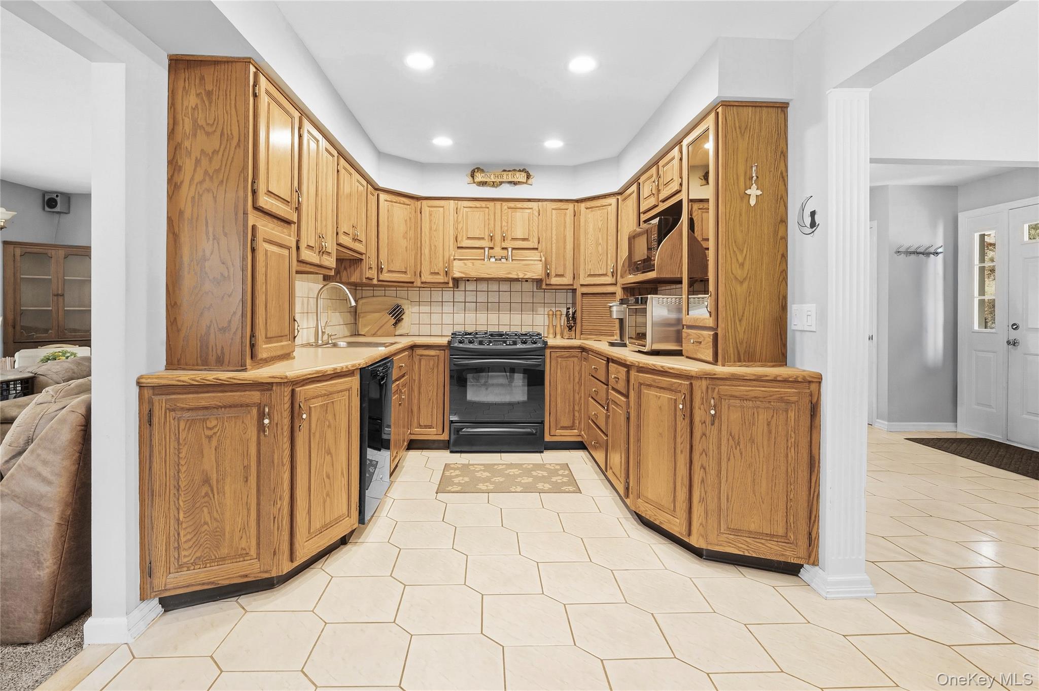 70 Birch Street Property Photo 14