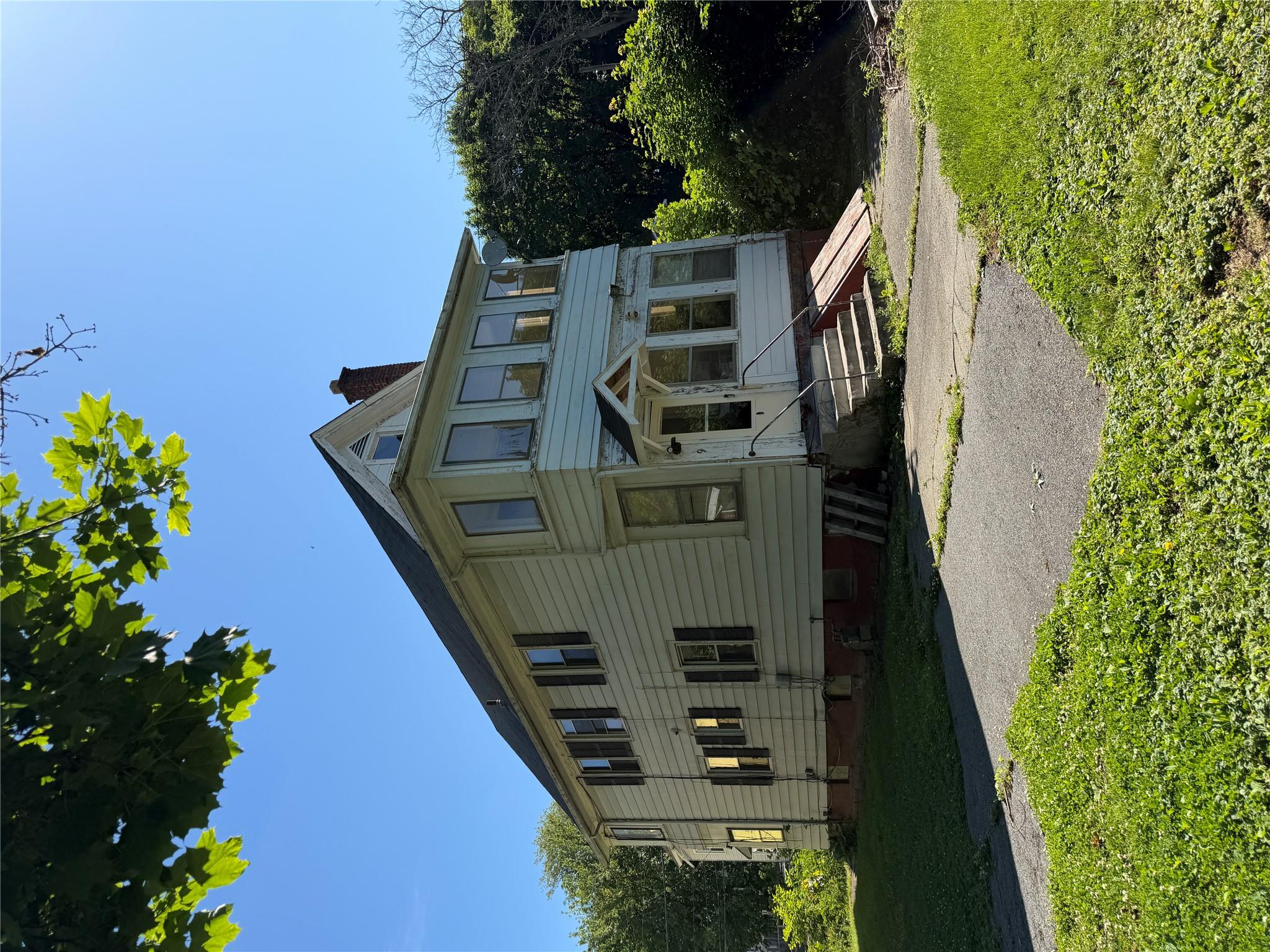 15 Duane Street Property Photo 3