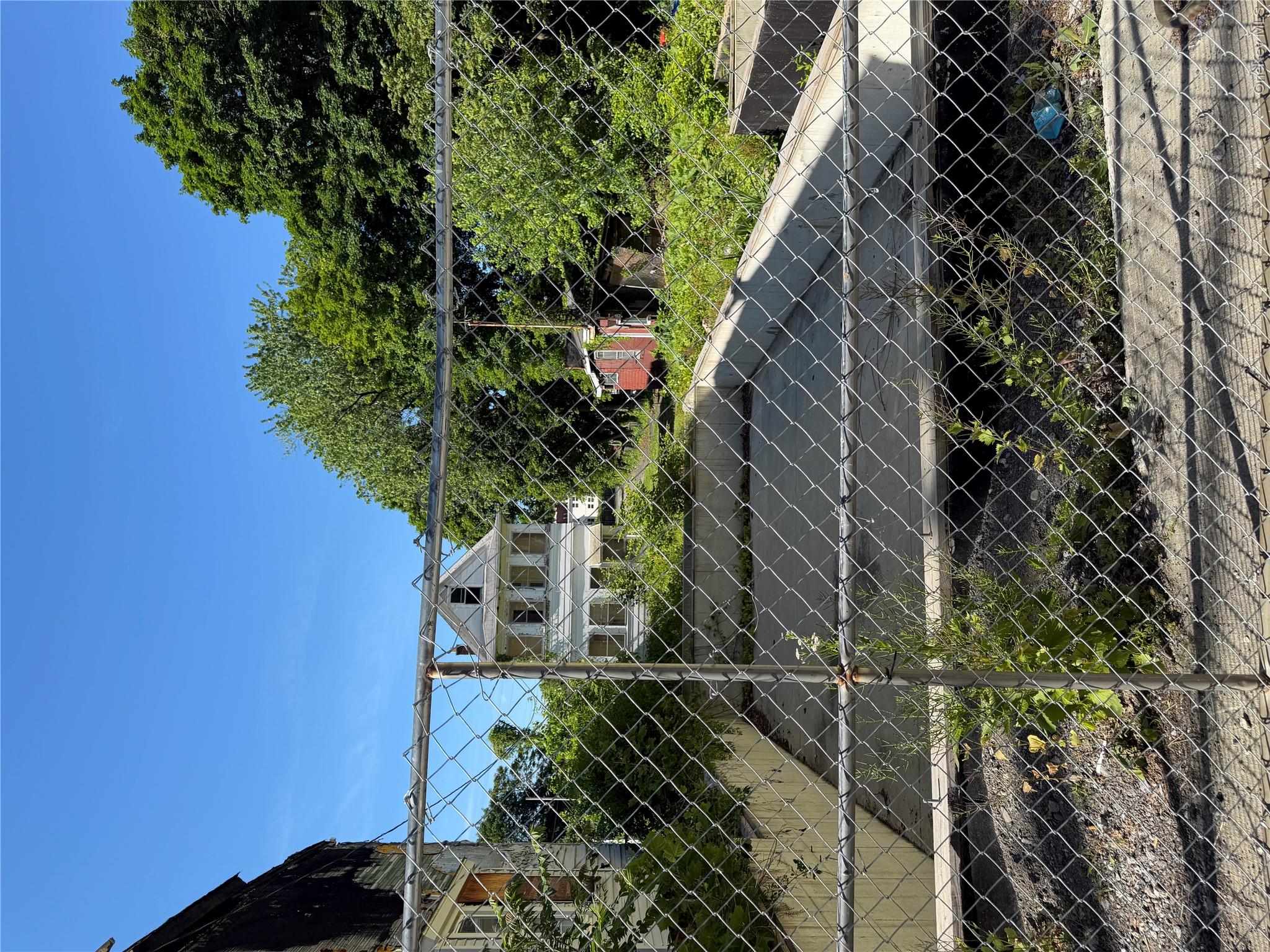 15 Duane Street Property Photo 6