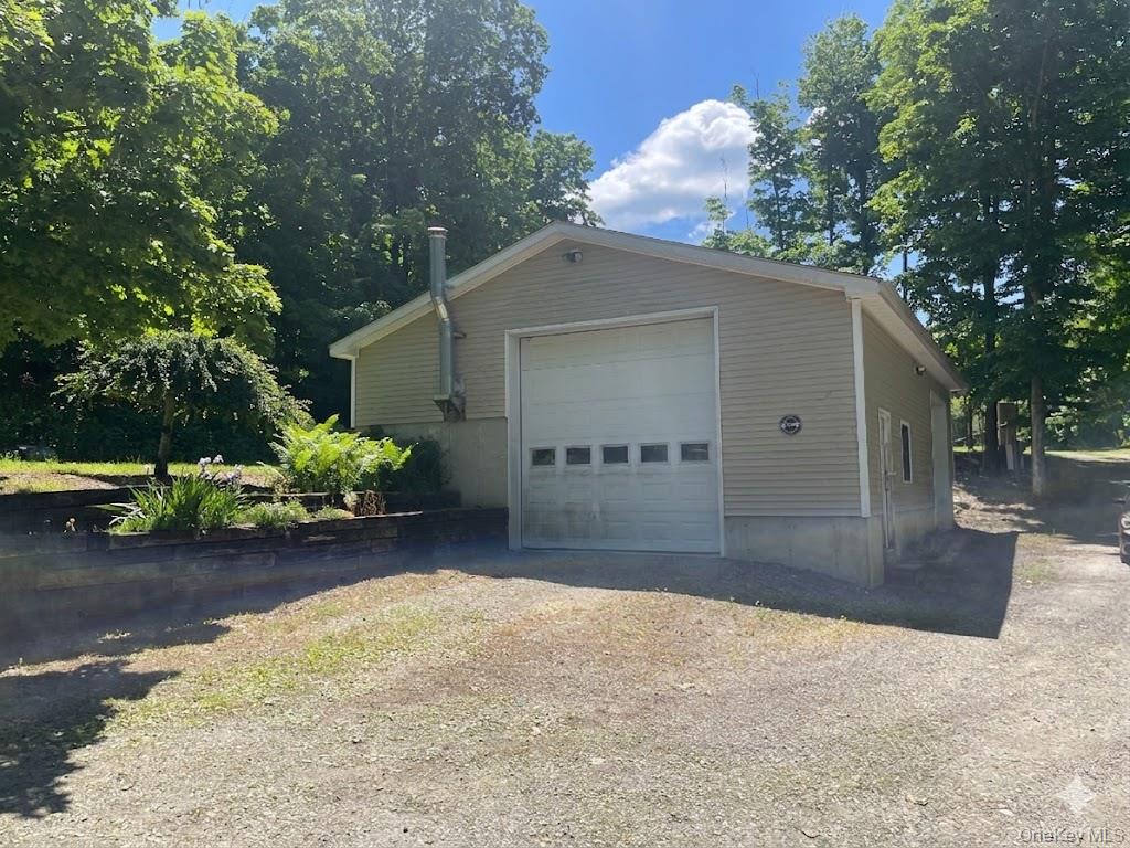 176 Downing Road Property Photo 3