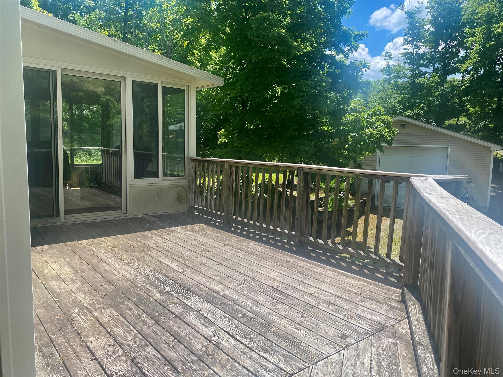 176 Downing Road Property Photo 7