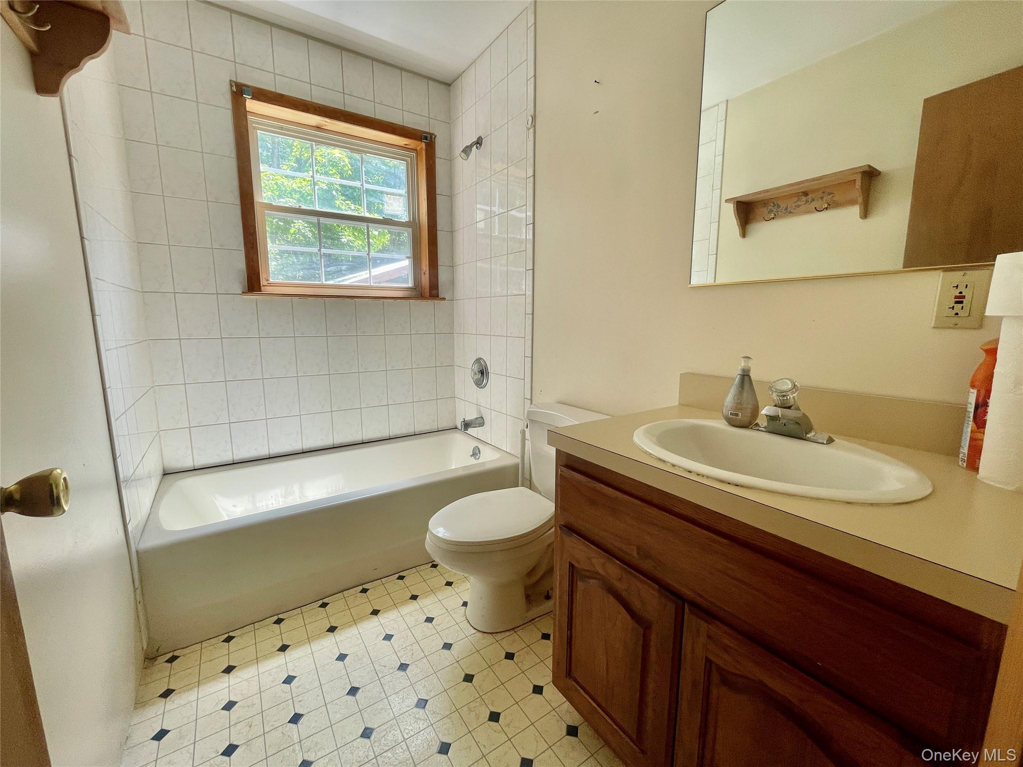 176 Downing Road Property Photo 17
