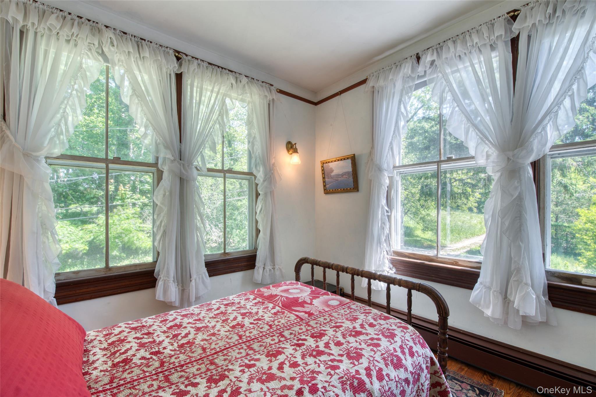 100 Maple Lane Property Photo 17