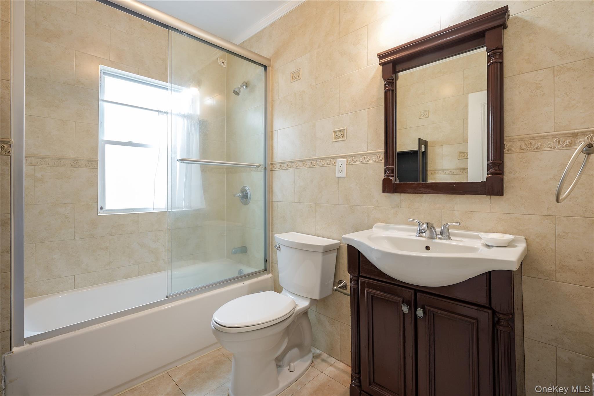 10327 109th Street Property Photo 16