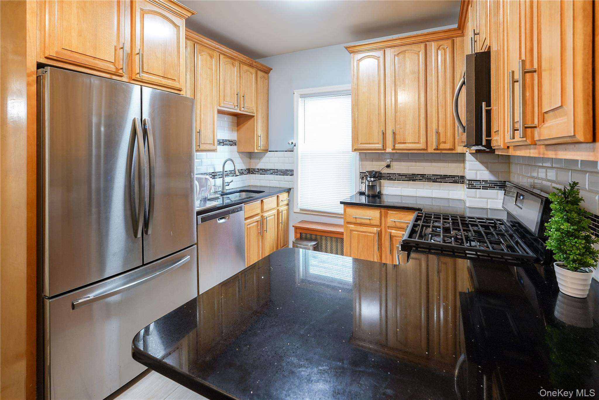 10327 109th Street Property Photo 25