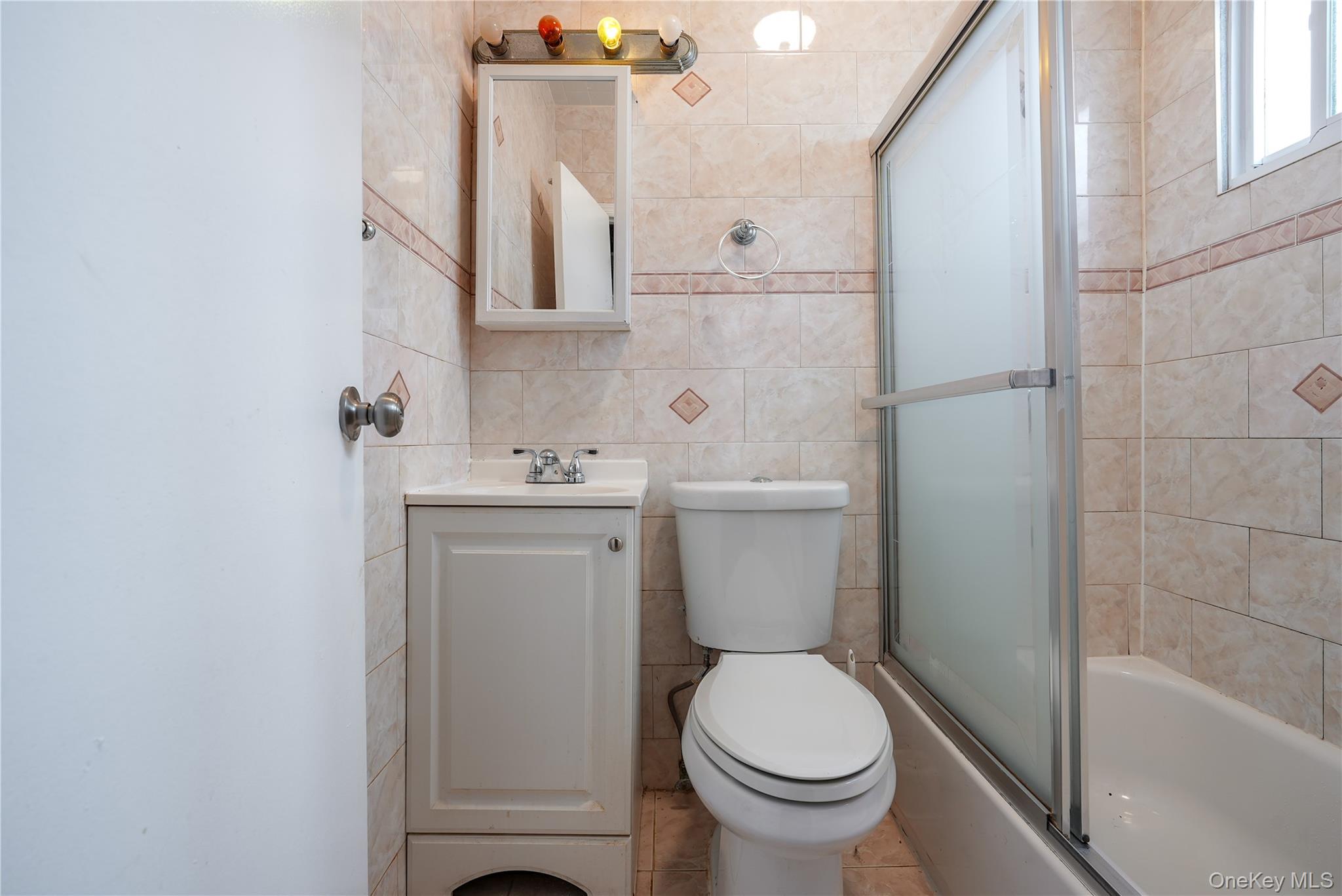10327 109th Street Property Photo 27