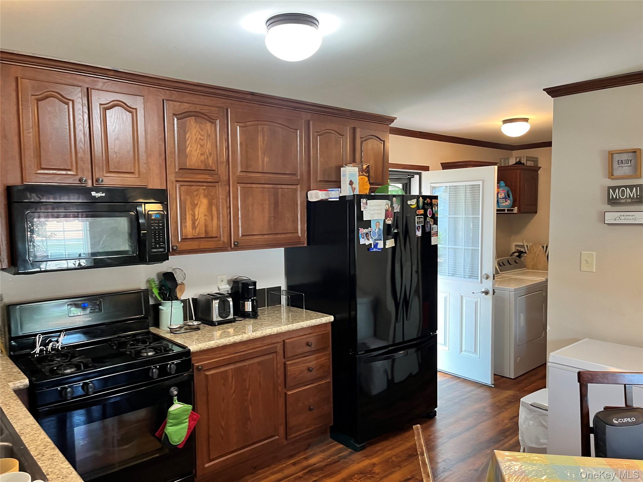 15 Kimberly Property Photo 5