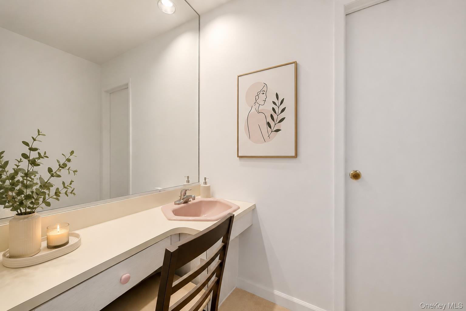 65 Patricia Lane Property Photo 7
