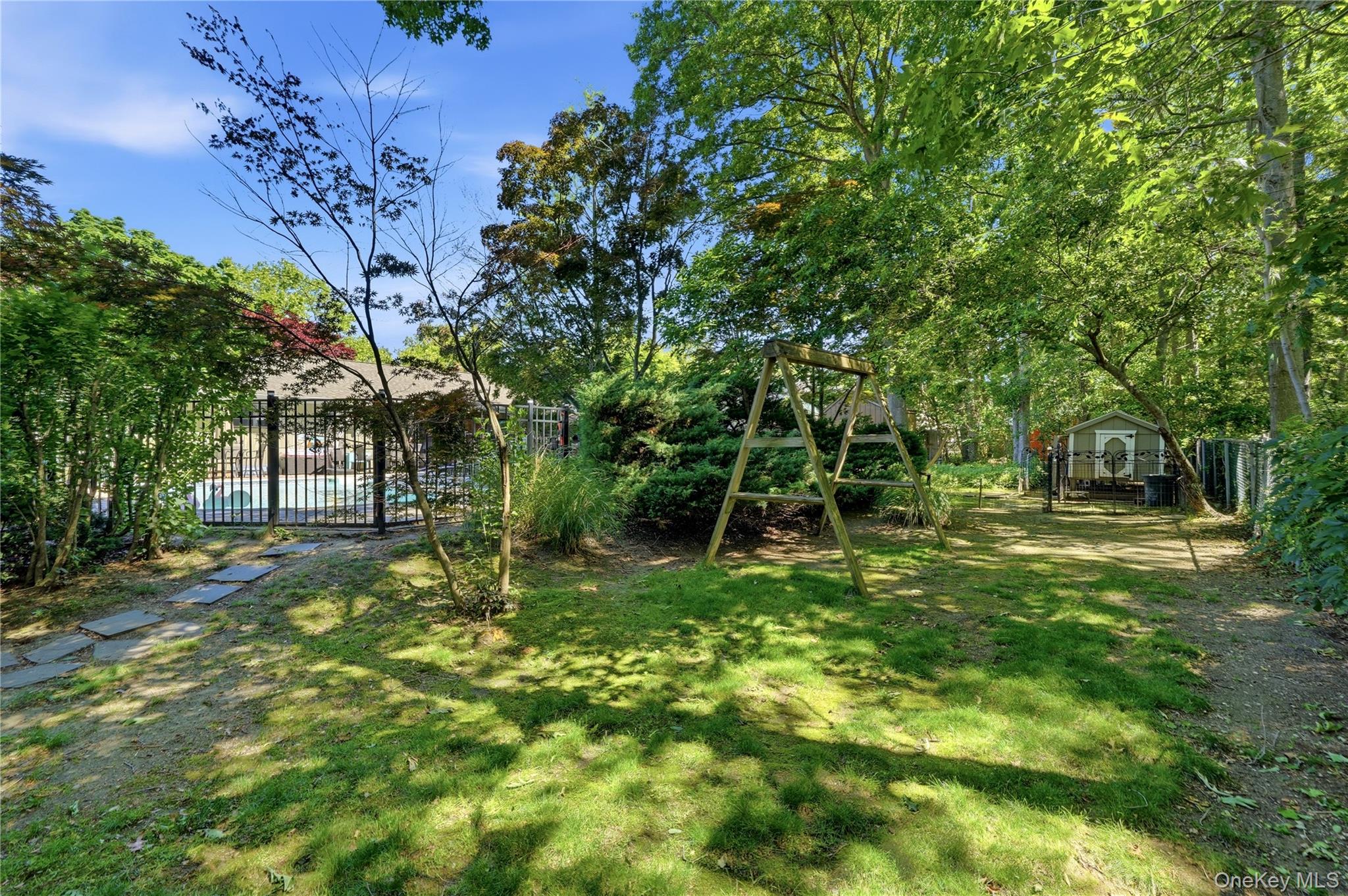 65 Patricia Lane Property Photo 17
