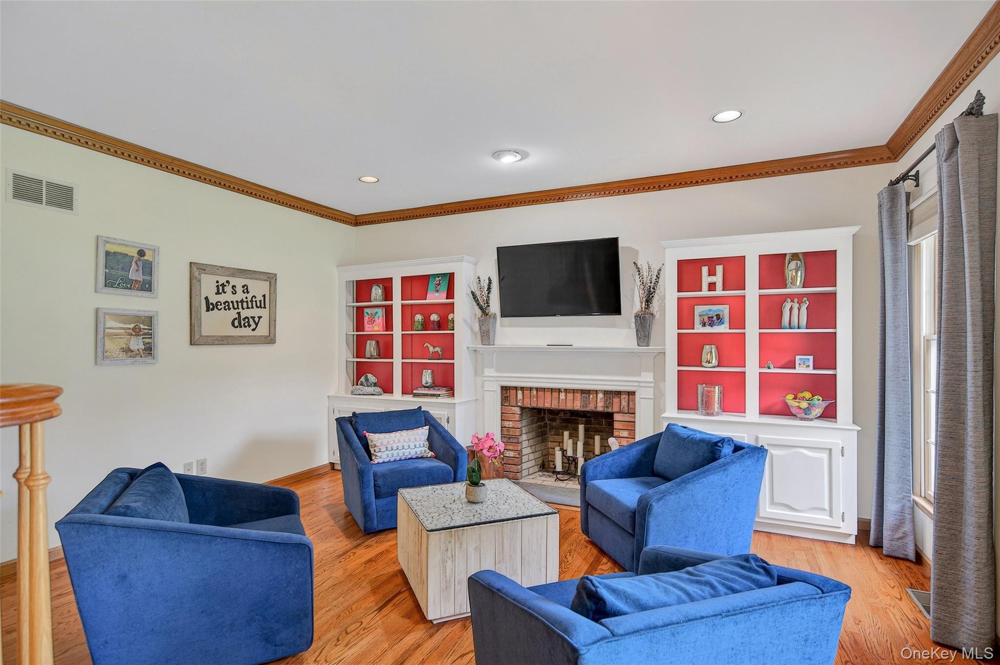 7 Huntington Connecticut Lane Property Photo 4