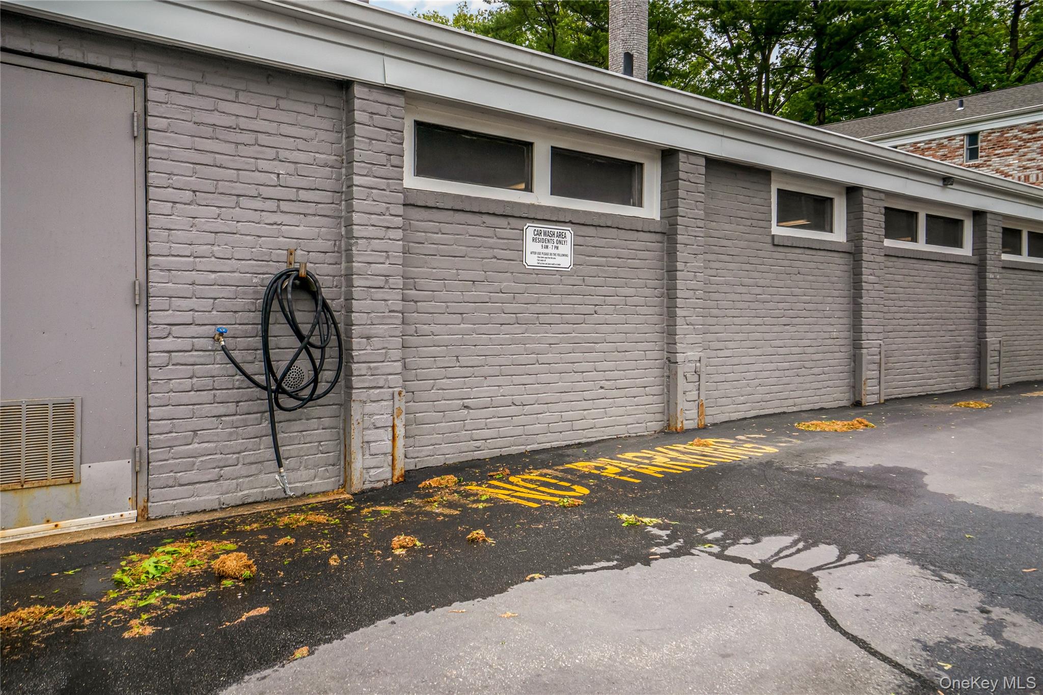 16 Glen Keith Road L Property Photo 13